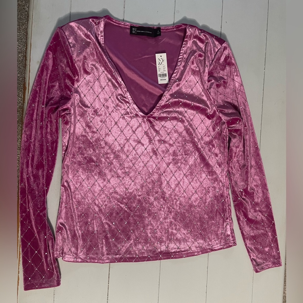 NWT New York & Company Pink Velvet V neck sparkle top
